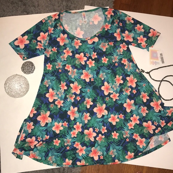 LuLaRoe Tops - 🎀BUNDLE ONLY🎀LuLaRoe PERFECT T Hawaiian NWT